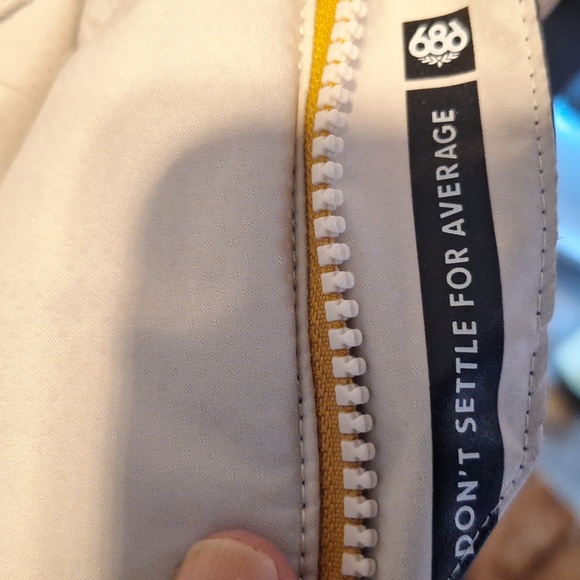 Cream w/ denim detail, Women's x-sm 686 Snow Sports Jacket 15k mm Waterproof - Picture 2 of 16
